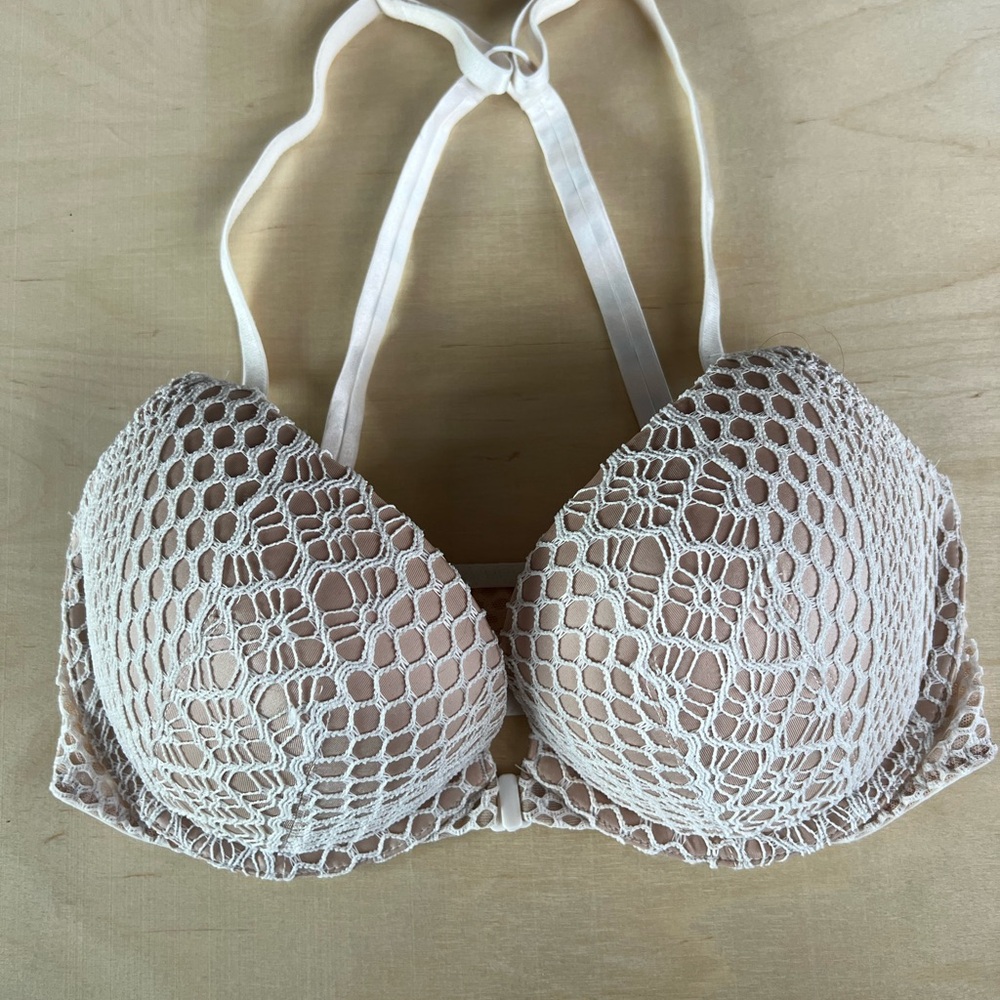 Victoria’s Secret Very Sexy Push Up Bra